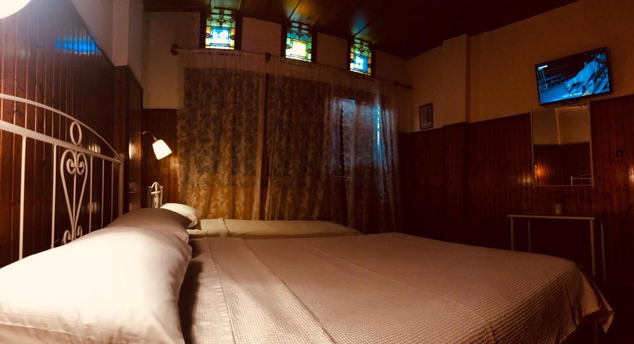 9Mouses Chasiotis Guest House Ampelakia Eksteriør billede